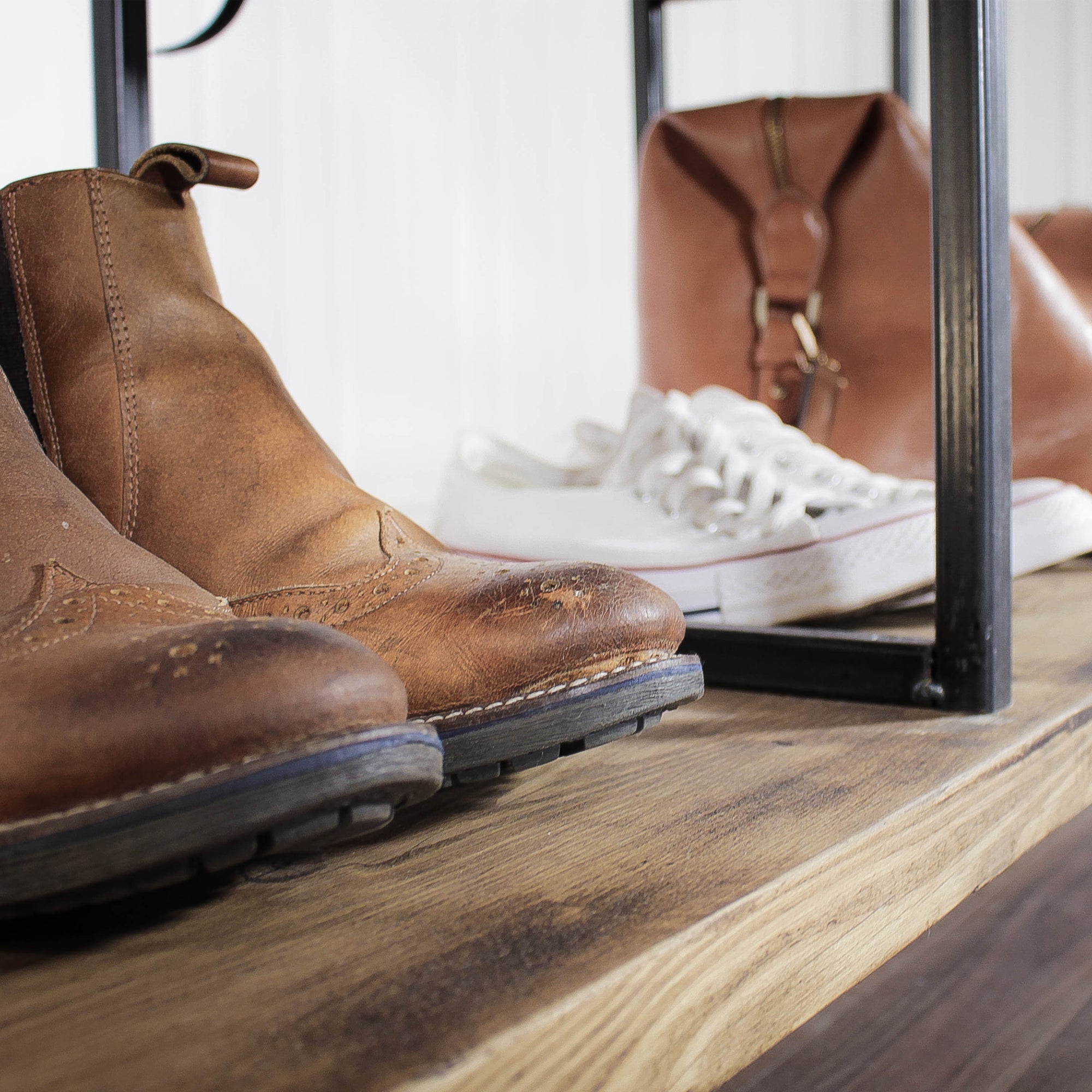 Industrial Open Wardrobe Clothes Rail Rack Reclaimed Wood Display Shoe Storage Shop Garment Hanger Walk In Custom Hanging Retail Stand Heavy.