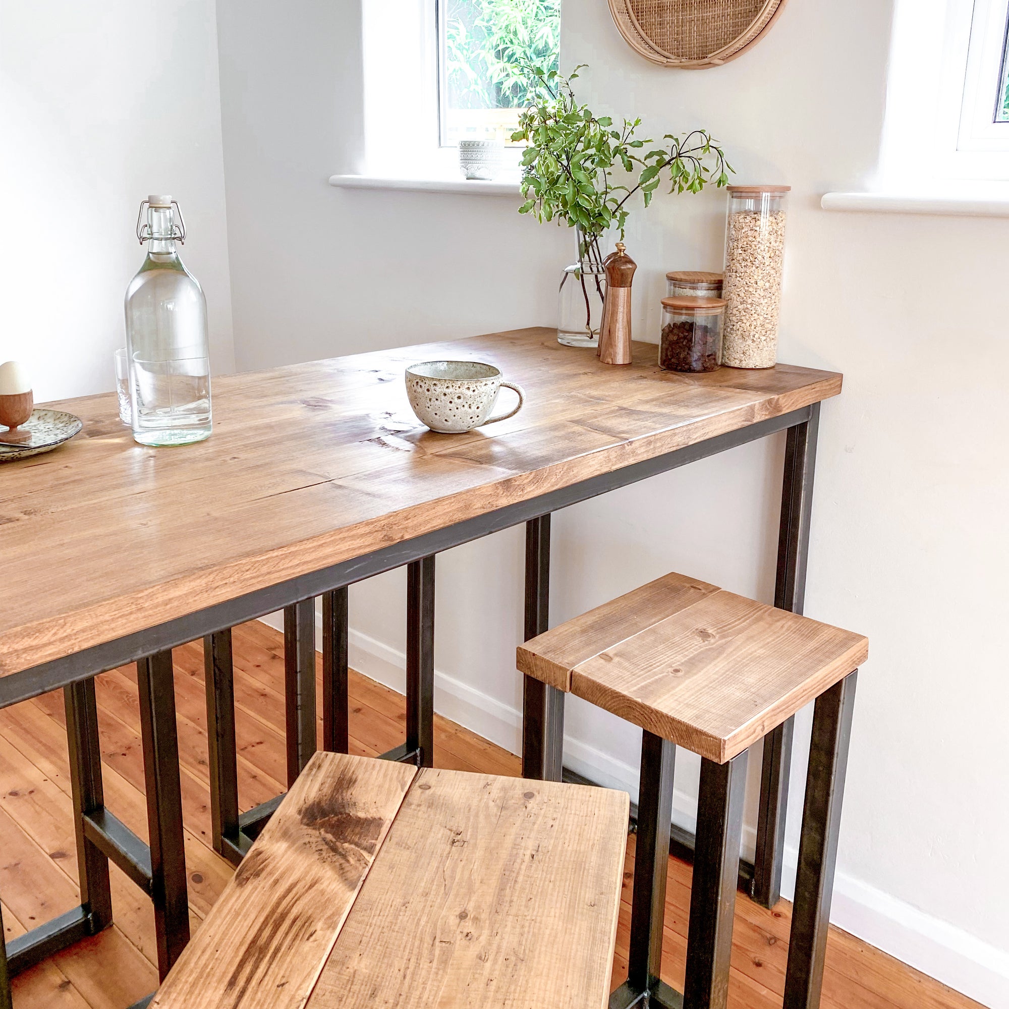 Breakfast bar table kitchen stool set tall high stools pair 4 seat 6 seater island pub bench oak Solid wood reclaimed industrial Media 1 of 19