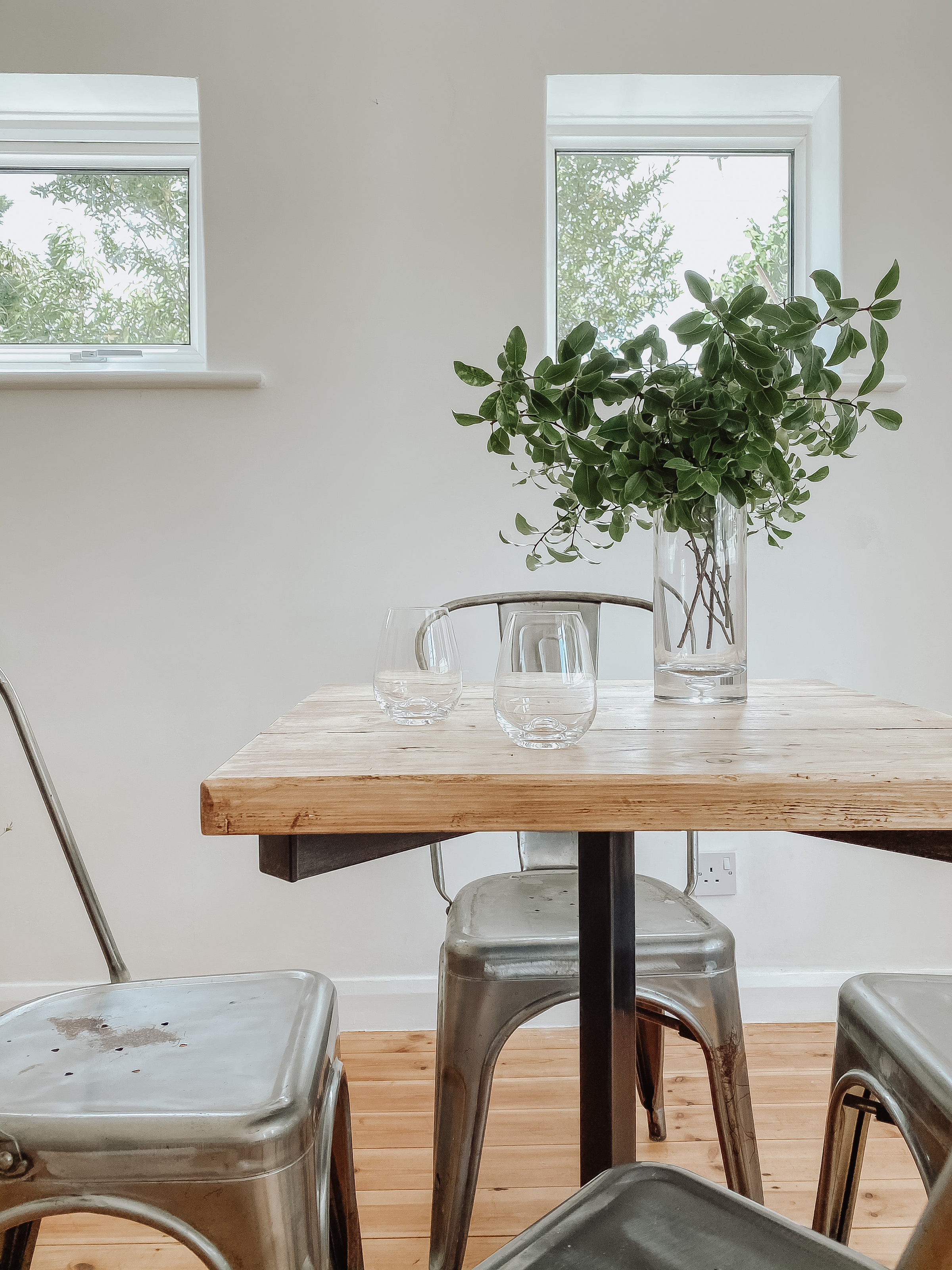 Pub & Restaurant Tables, Benches and Stools
