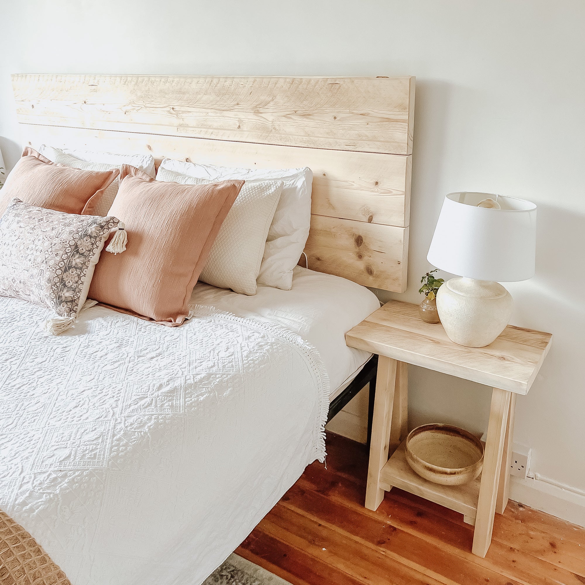 Rustic wooden headboard Natural wood Handmade reclaimed wood head board for bed vintage grey limed vintage - Coastal Range